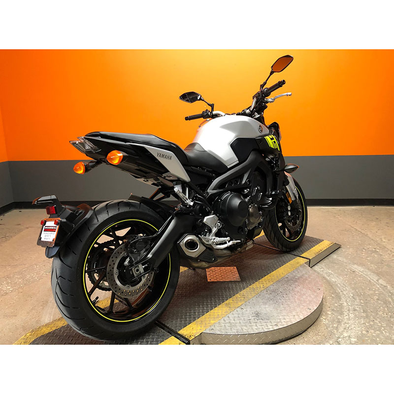 Used 2017 YAMAHA FZ-09 Motorcycle - Image 5