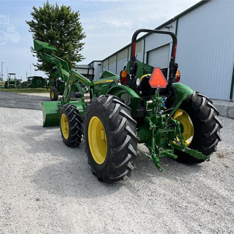 Used 2015 JOHN DEERE 6150M - Image 3
